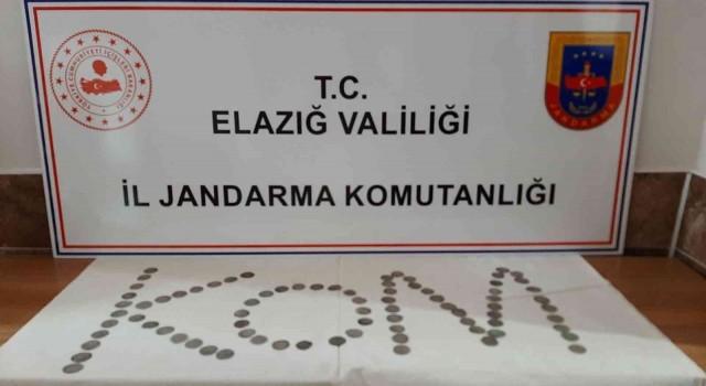 Elazığda 80 adet gümüş sikke ele geçirildi