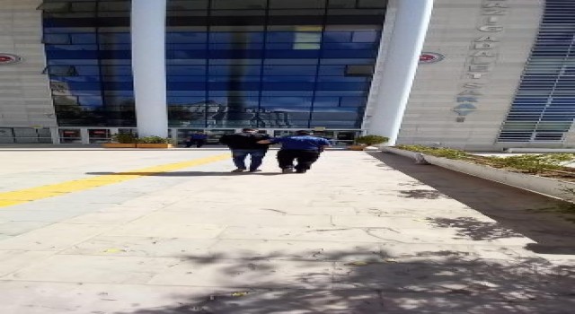 Elazığda akü hırsızı tutuklandı