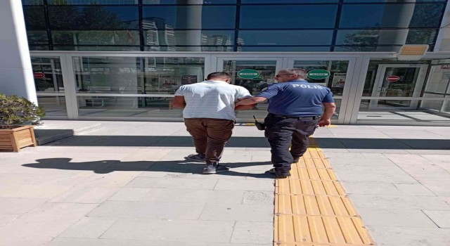 Elazığda cami hırsızı yakalandı