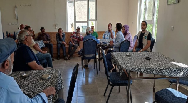 Elazığda çiftçilere yönelik bilgilendirme toplantısı