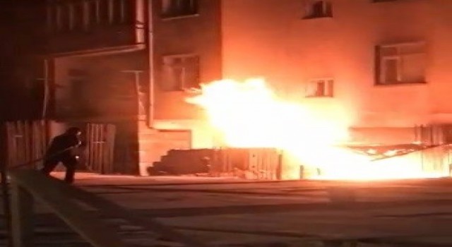 Elazığda korkutan odunluk yangını
