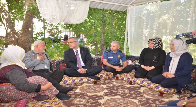 Elbistan Kaymakamı Vural: Sizlerin emrindeyiz