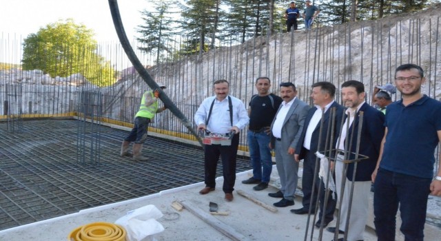 Emette alt yapı çalışmaları 11 ekiple sürdürülüyor