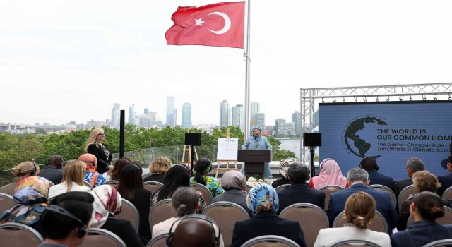 Emine Erdoğan: “Sıfır atıkla mücadele tecrübelerimizi her ülkeyle paylaşmaya hazırız”