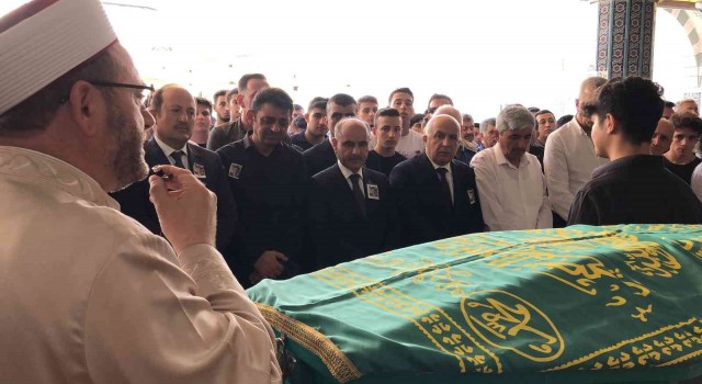 Emniyet Genel Müdürü Aktaş Mersinde cenaze törenine katıldı