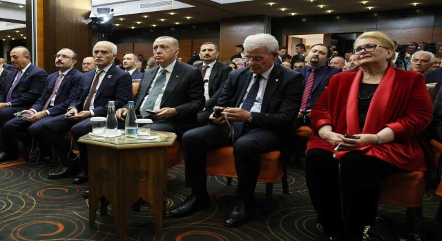 Erdoğan: Bosna Hersek ile 2022 sonunda 1 milyar dolar ticaret hacmini aşmayı hedefliyoruz