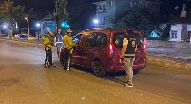 Erzincanda 12 araç sürücüsüne 17 bin 517 lira ceza kesildi