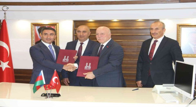 Erzurum ile Azerbaycan kenti Şuşa kardeş şehir oldu