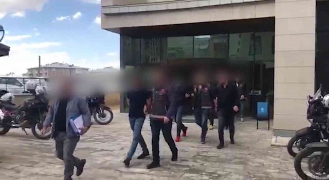 Erzurumda hırsızlık zanlılarına şafak operasyonu