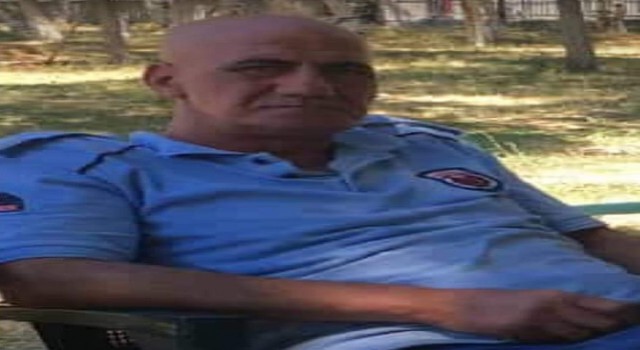 Eski hükümlü infaz memurunu sokak ortasında bıçaklayarak öldürdü