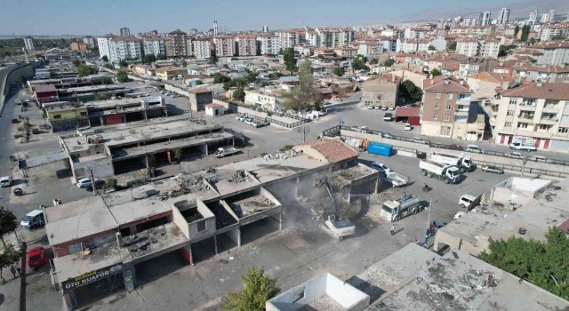 Eski Sanayi Sitesinde yıkım başladı