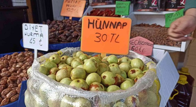 Eskişehirde Çin hurmasına yoğun talep