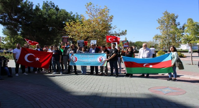 Eskişehirde yaşayan Azerbaycanlılardan Ermenistana tepki