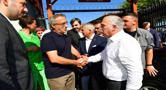 Fatihde düzenlenen en güzel balkon yarışmasında ödüller sahiplerini buldu