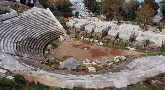Fethiyedeki Antik Tiyatro 7 yıl aradan sonra ziyarete açılıyor