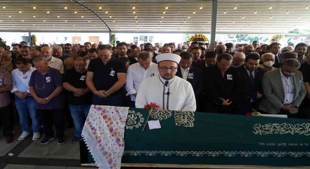 Fikret Ormanın annesi Nuran Orman, son yolculuğuna uğurlandı