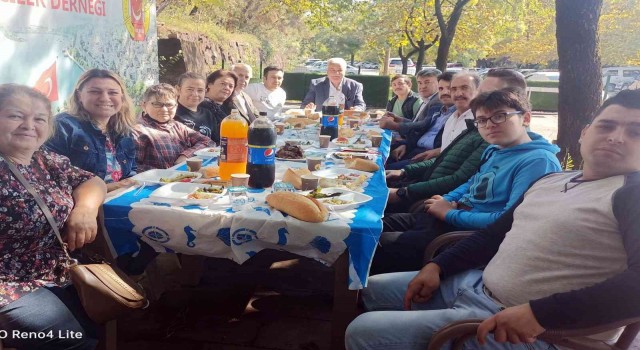 Gazeteciler mangal etkinliğinde bir araya geldi