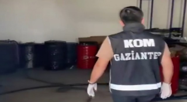 Gaziantepte 2 bin litre kaçak akaryakıt ele geçirildi