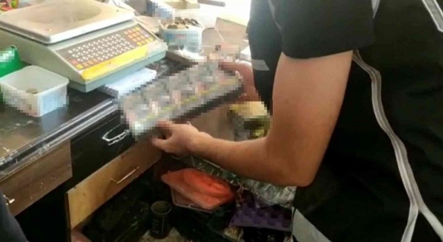 Gaziantepte bin 395 paket kaçak sigara ele geçirildi