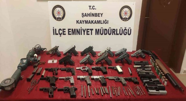 Gaziantepte silah imalathanesine baskın