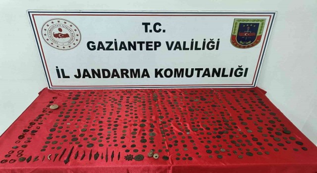 Gaziantepte uyuşturucu ve tarihi eser kaçakçılığı operasyonu: 2 gözaltı