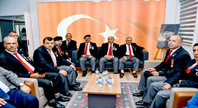 Gaziler: “Bu hizmeti ölünceye kadar unutamayız”