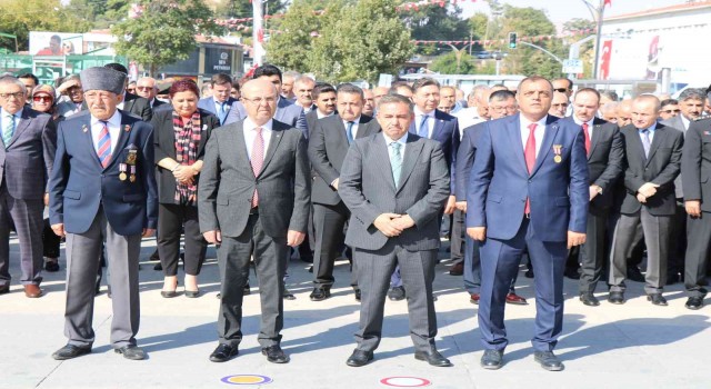Gaziler törende bir araya geldi