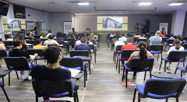 Geleceğin müzisyenleri hünerlerini sergiledi