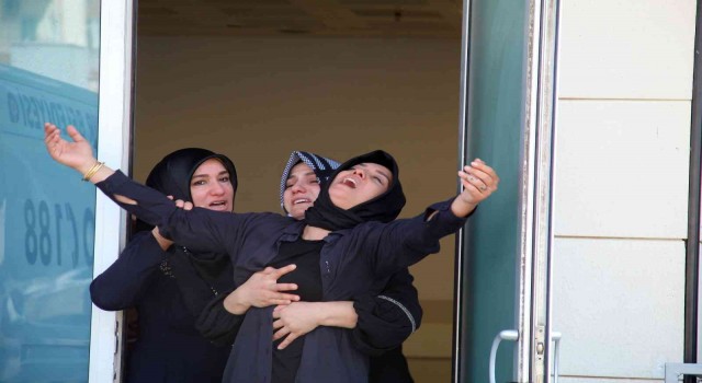 Genç motosiklet sürücüsünün hayatını kaybettiği kaza anı kamerada