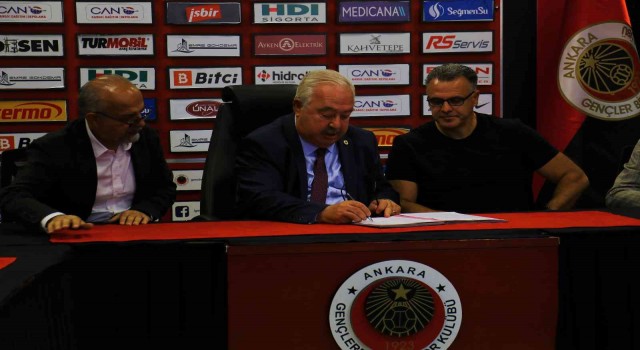 Gençlerbirliğinin yeni teknik direktörü Taşkın Aksoy oldu