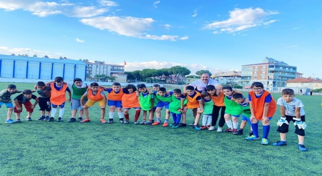 Germencikte bin 78 çocuk yaz okulunda kurs aldı