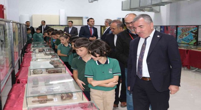 Gezici Çanakkale Müzesi Sergisi Havzada