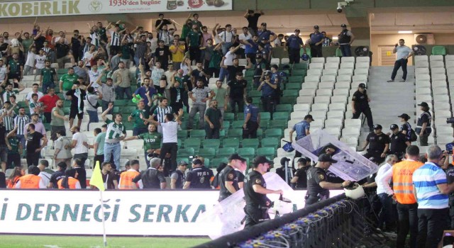 Giresunda maç sonu çıkan olaylarda bazı taraftarlar yaralandı