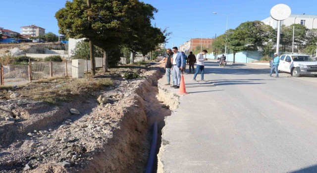 Gördesin altyapı çalışmaları yarılandı
