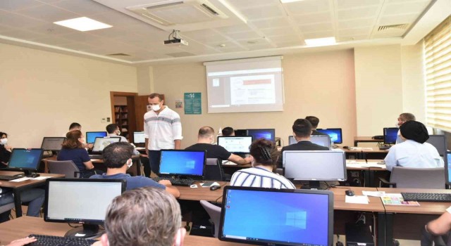 GSOda uluslarası pazarlama ve müşteri bulma yöntemleri eğitimi verildi