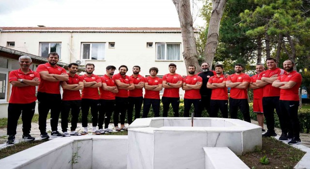 Güreş Milli Takımı, Dünya Şampiyonasına hazırlanıyor