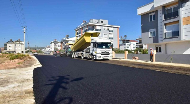 Habibler Mahallesine 40 bin metrekarelik asfalt çalışması