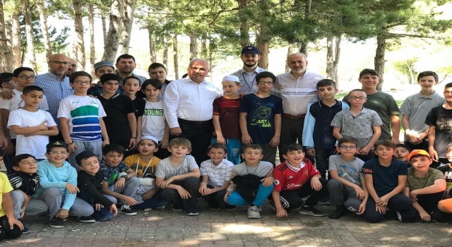 Hafızlık Yatılı Kursu öğrencileri piknikte buluştu