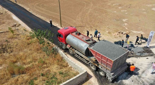 Haliliyede asfalt atağı etap etap sürüyor