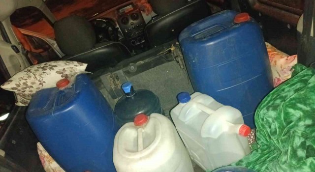 Hatayda 200 litre kaçak içki ele geçirildi