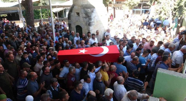 Hatayda şehit olan av koruma memuru toprağa verildi