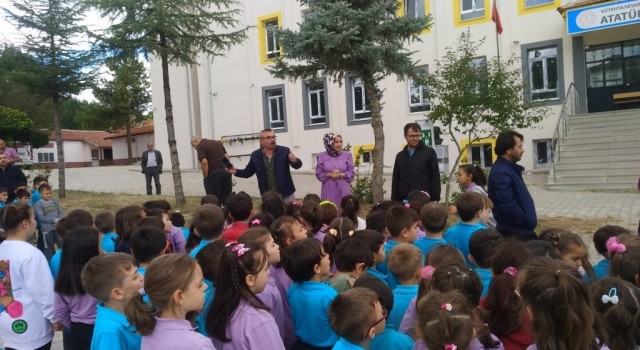 Hisarcık Atatürk İlkokulunda acil durum, tahliye ve yangın tatbikatı