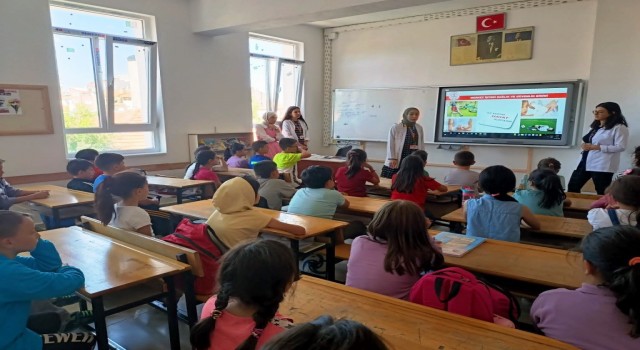 Hisarcıkta ilk ve ortaokul öğrencilerine ilk yardım eğitimi