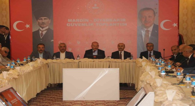 İçişleri Bakanı Soylu, Mardin ve Diyarbakır ‘İl Güvenlik Toplantısına katıldı