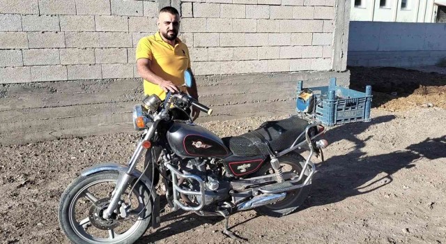 Iğdırda çalınan motosiklet 3 yıl sonra bulunarak sahibine teslim edildi