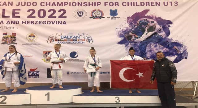 İkra Üzümden bronz madalya