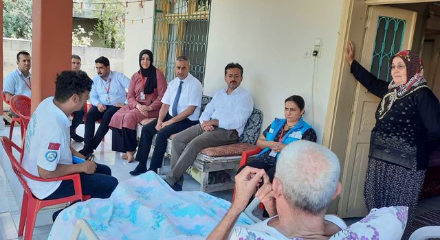 İl Sağlık Müdürü Hasan Öznavruz’dan, evde sağlık hizmeti alan hastalara ziyaret