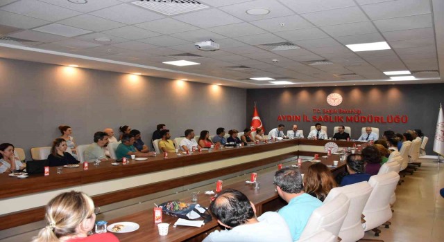 İl Sağlk Müdürü Açıkgöz ADSM hekimleri ile bir araya geldi