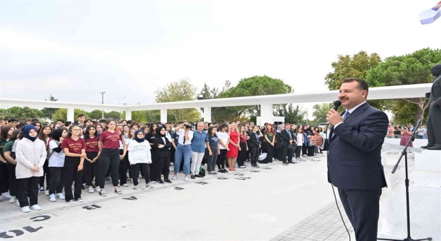 İlk ders zili çaldı