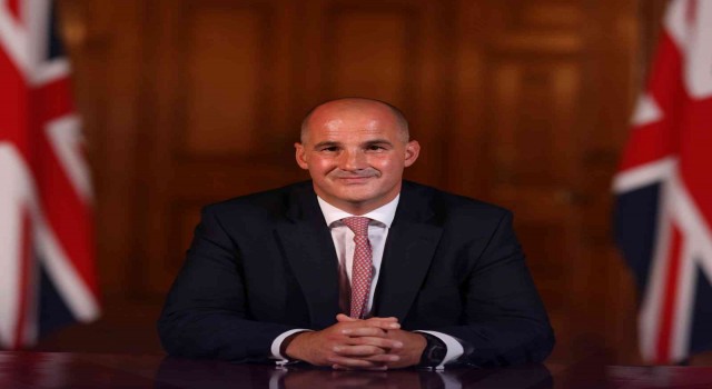 İngiltere hükümetinin yeni kabinesi belli oldu